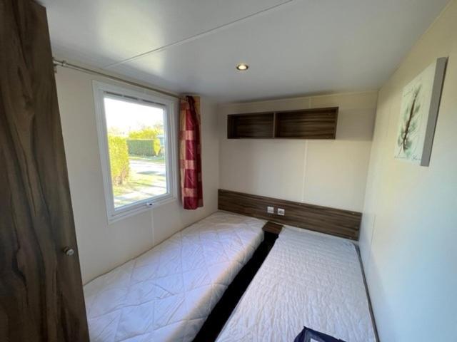Chalet Kajuit 418 Op 5 Sterren Camping Bergumermeer Hotel Suameer ภายนอก รูปภาพ